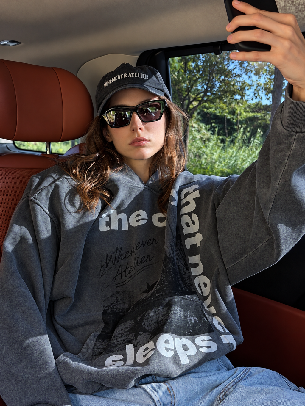 "WHENEVER" CITY NEVER SLEEPS WASHED HOODIE/ VINTAGE GREY