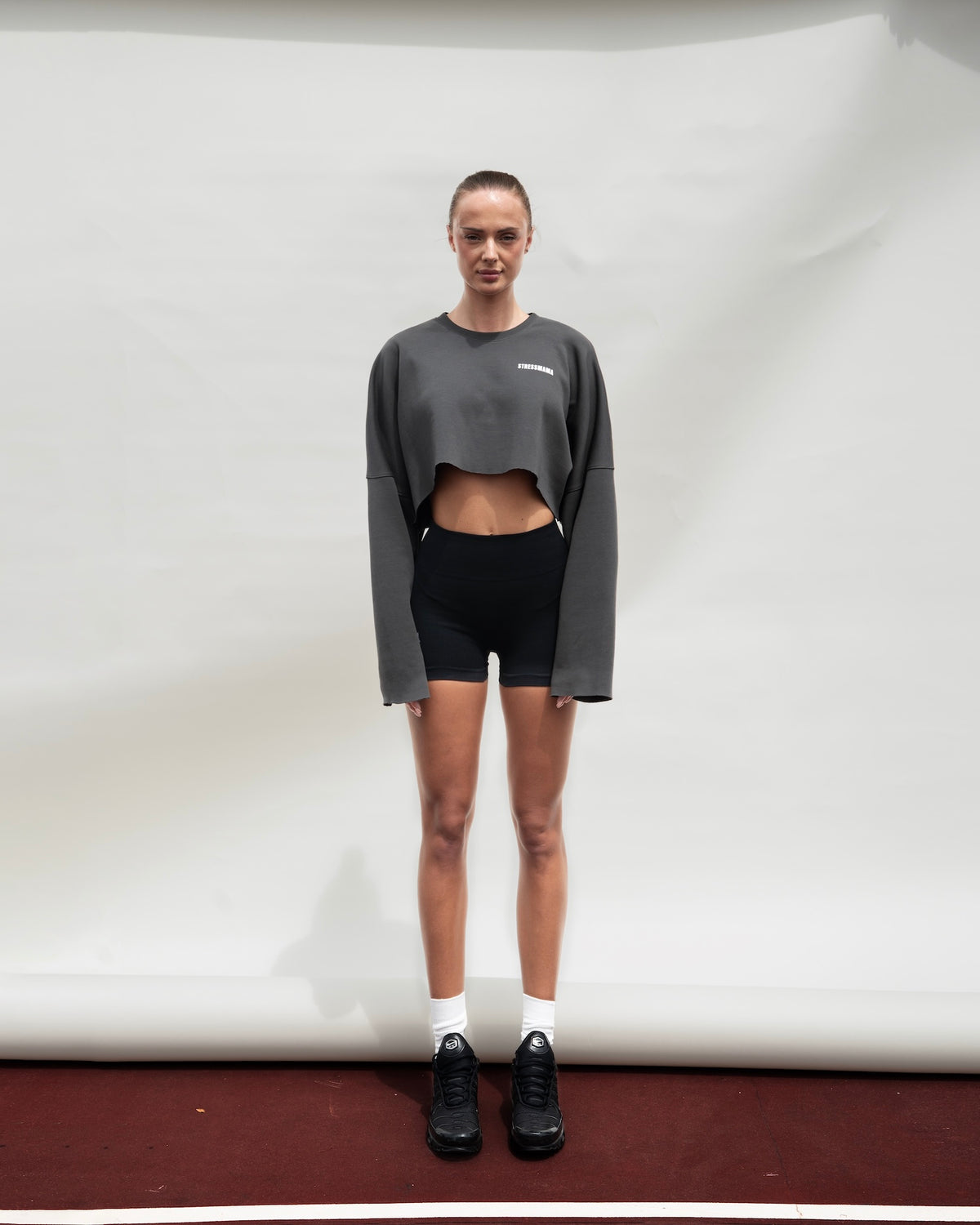 "STRESSMAMA" SSMA COACH CROP LONGSLEEVE